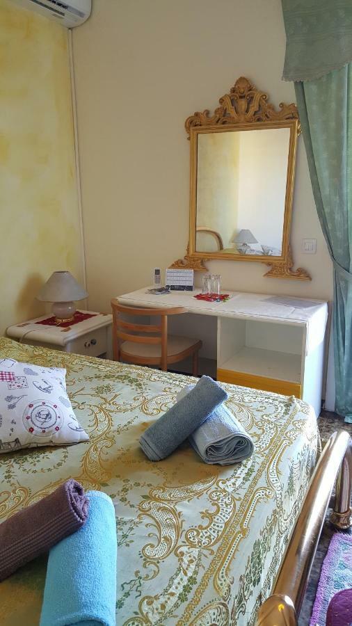 B&B United States Of Europe Catania Exterior photo